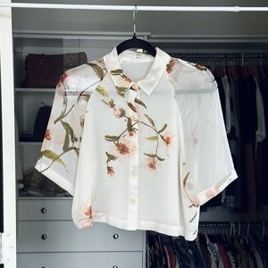 Wilfred Aritzia Henrietta Floral Cream Blouse Button Up Shirt